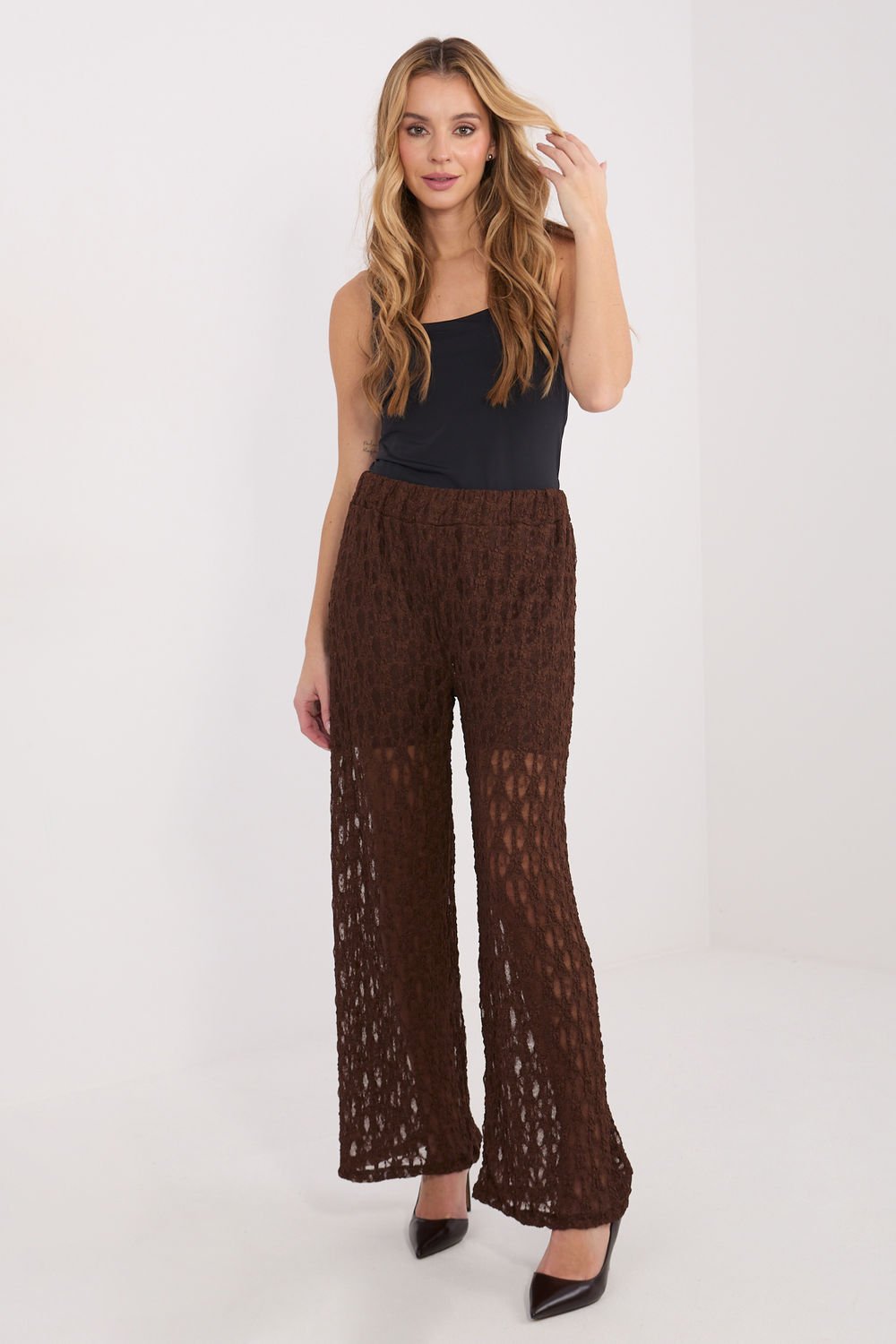 1107693 Women trousers Italy Moda