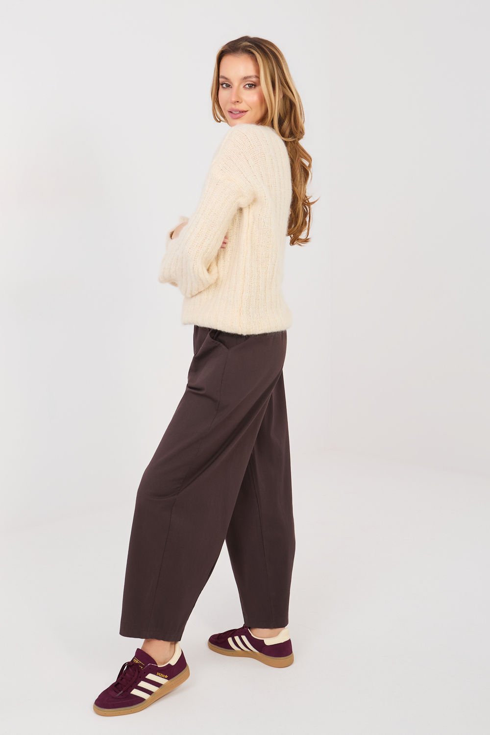 1113292 Women trousers Italy Moda - Image 2