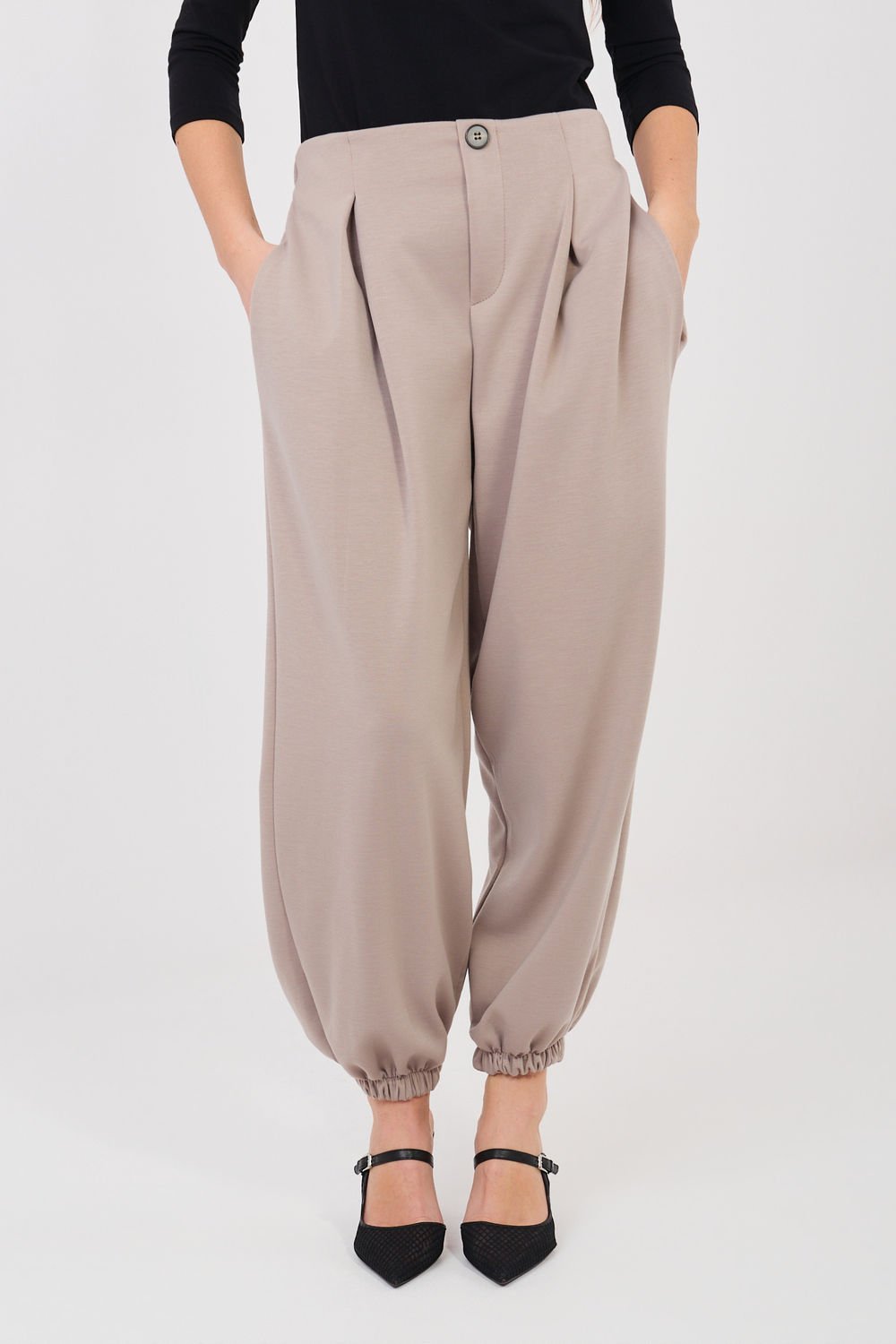 1115430 Tracksuit trousers Italy Moda