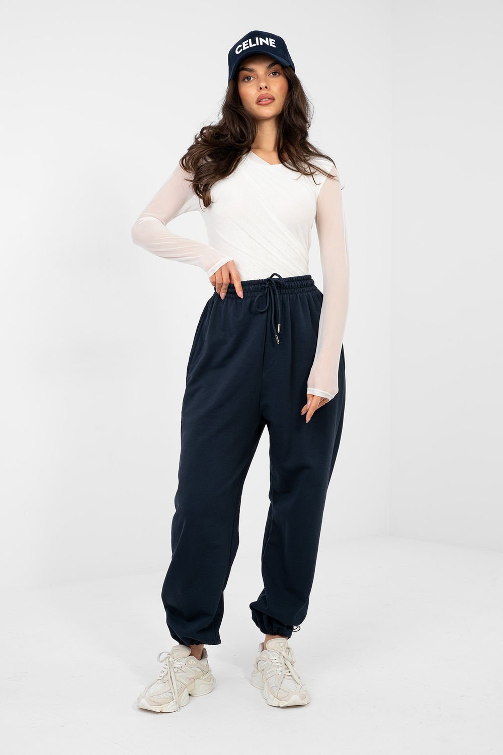 1116136 Tracksuit trousers Factory Price