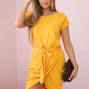 susegama suknelė su aplanku apačioje