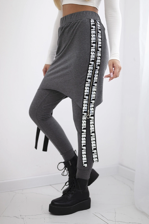 15298_4 Kelnės / kostiumas su užrašu "selfie"