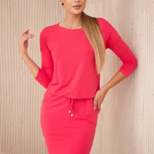 Viskozinė suknelė, surišta ties juosmeniu