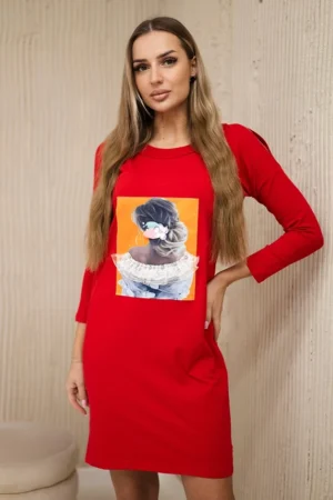 Suknelė su 3D grafika, nėriniuota