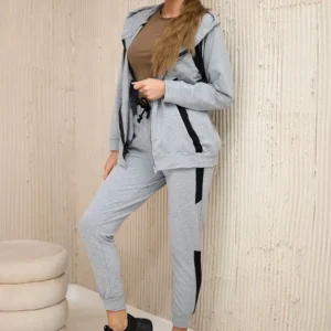 dryžuotas sportinis