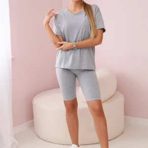 viršutinės dalies ir kelnių