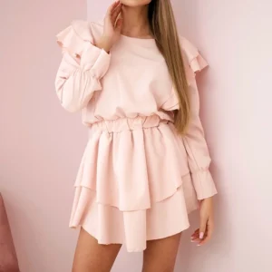 Suknelė su vertikaliais raukiniais šviesiai