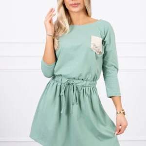 Tamsiai blizgučių kišeninė suknelė