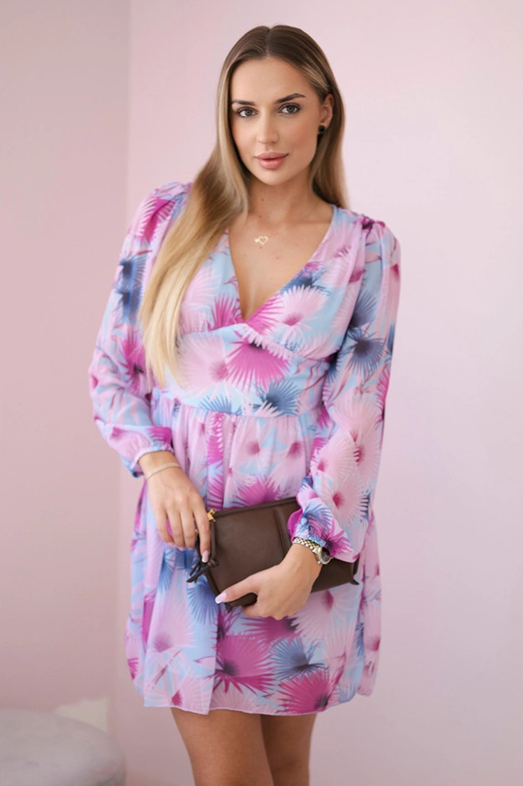 20314_3 Erdvi suknelė su gėlių motyvais