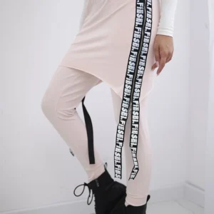 Kelnės / kostiumas su užrašu "selfie"