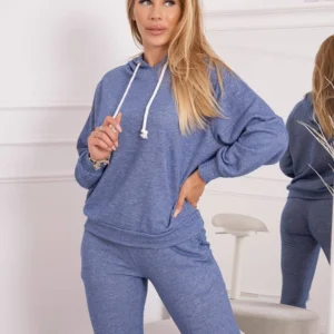 megztinių su gobtuvu