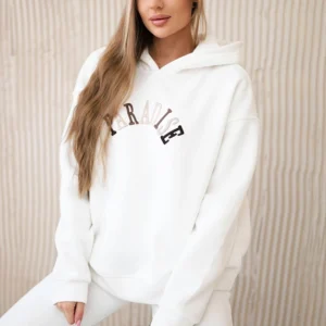 Medvilninis su išsiuvinėtu užrašu Paradise šviesiai ecru