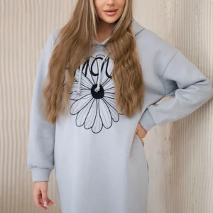 Ilga izoliuota suknelė su siuvinėjimais