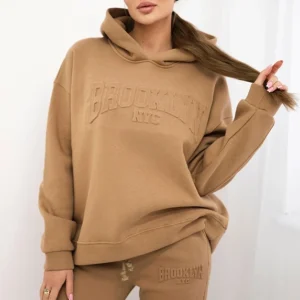 Izoliuotas medvilnės , džemperis + kelnės Brooklyn kupranugaris