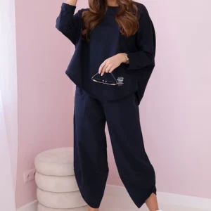 Medvilninių marškinių kelnių laivynas