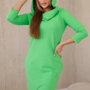 Suknelė su gobtuvu ir kišenėmis šviesiai