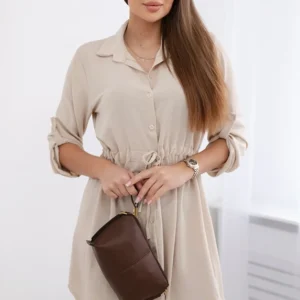 Suknelė su sagų užsegimu ir kaklaraiščiu ties juosmeniu smėlio