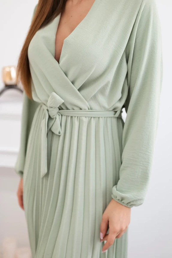 28174_4 Suknelė surišta plisuotu apvadu Šviesus - Image 4