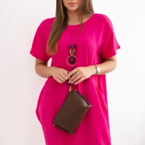 Suknelė su kišenėmis ir pakabuku