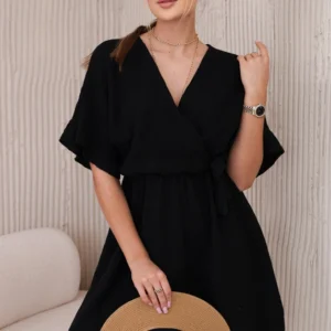 Muslino suknelė su juosmeniu