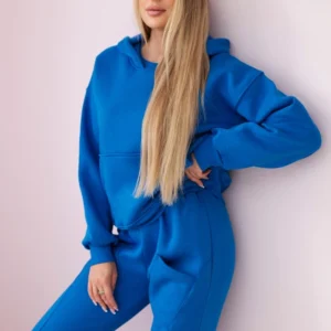 Izoliuotas džemperių + kelnės rugiagėlių