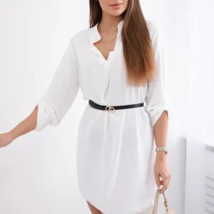 Suknelė su ilgesne nugara ir diržu abrikosas ecru