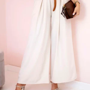 Kelnės su plačiarankiais diržais smėlio