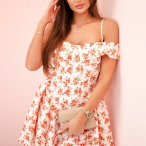 Moteriška gėlėta suknelė plikais pečiais ecru