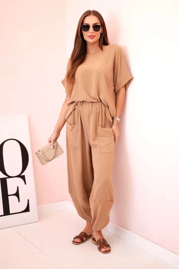 31813_1 Viskozės palaidinės ir kelnių kupranugaris