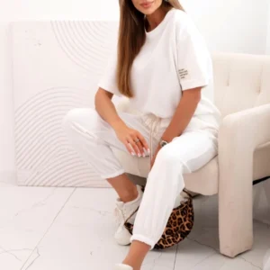 Moteriškas viskozės trumpomis rankovėmis ir kelnėmis ecru