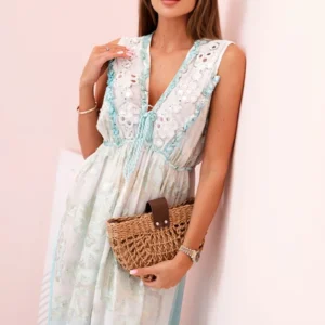 Moteriška viskozės suknelė su siuvinėjimais