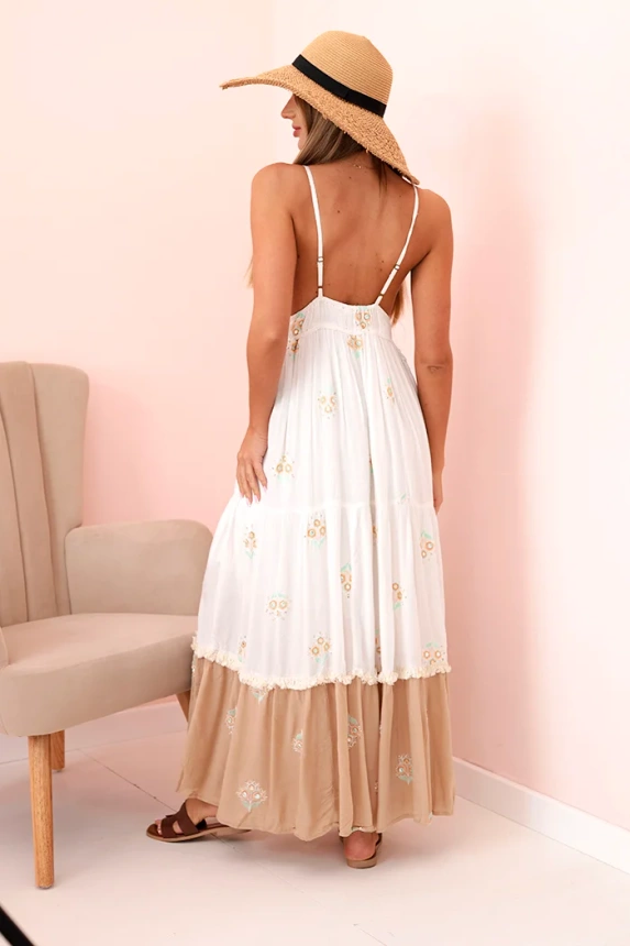 32430_4 Moteriška viskozės suknelė su siuvinėjimais ir platėjančiu apvadu ecru - Image 4