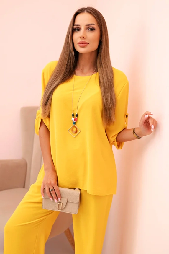 32482_4 Moteriškas su palaidine su karoliais ir plačiomis kelnėmis