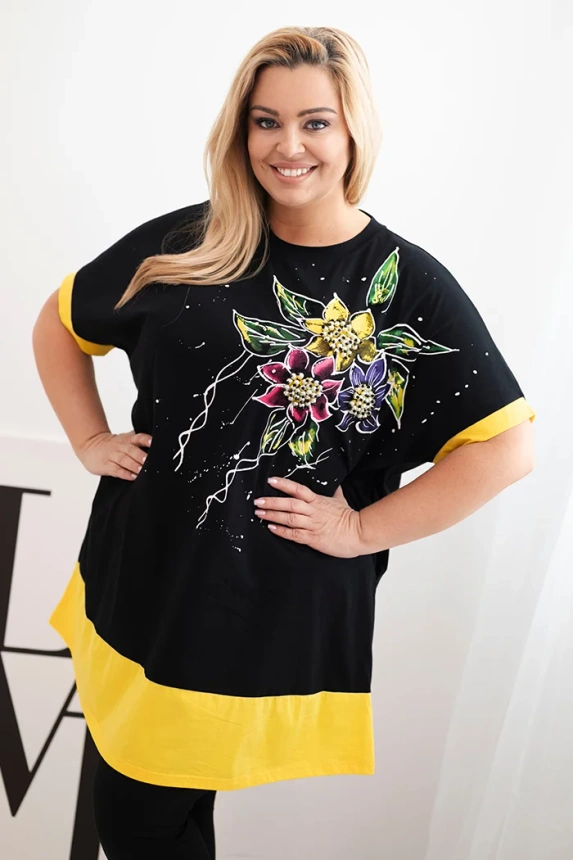 33011_3 Moteriška Plus Size tunika su gėlių raštu ir dekoratyviniais perliukais