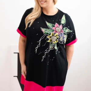 moteriška Plus Size tunika su gėlių raštu ir dekoratyviniais perliukais