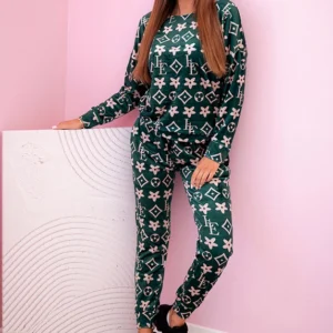 Moteriškas veliūrinis su monograma + smėlio