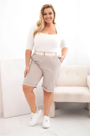 Medvilninės moteriškos šortai Plus Size su diržu tamsiai smėlio