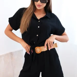 Moteriškas muslino su surišama marškiniais ir šortais su diržu