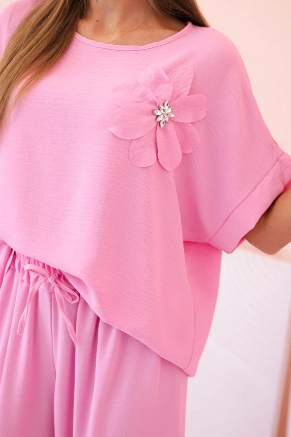 33153_3 Moteriškas iš viskozės su dekoratyviniu gėlių raštu ir platėjančiomis kelnėmis šviesiai - Image 4