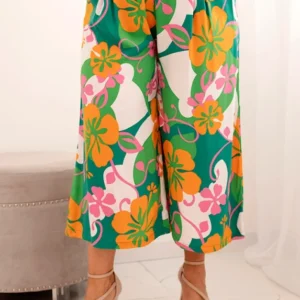 Moteriškos didelio dydžio viskozinės kelnės su gėlių raštu