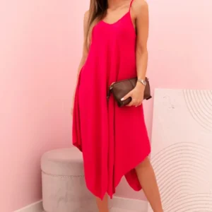 Moteriška suknelė ant petnešų, plati su asimetriniu apačiu