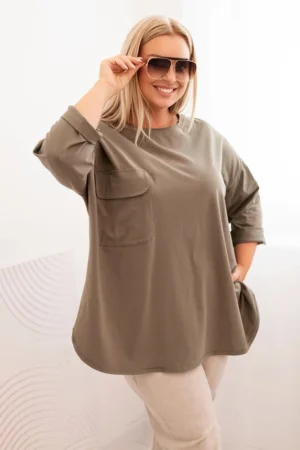 Moteriška Plus Size marškinėliai su kišene ir suktomis rankovėmis khaki