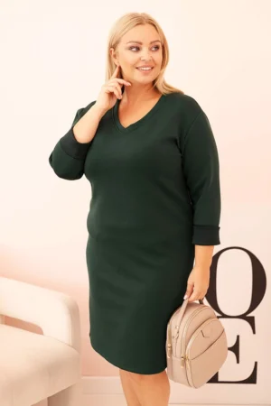 Moteriška suknelė Plus Size su V formos iškirpte ir rankovėmis tamsiai