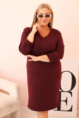 Moteriška suknelė Plus Size su V formos iškirpte ir rankovėmis