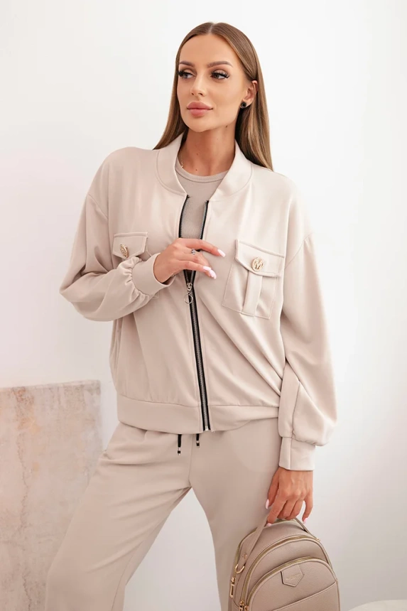 34412_3 Moteriškas iš viskozės su atsegama palaidine ir kelnėmis bežinis