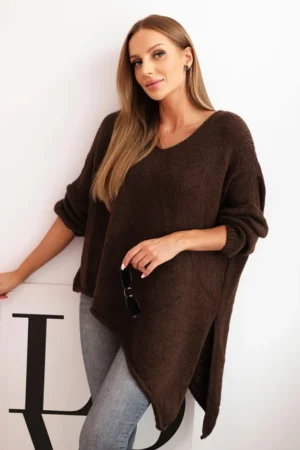 Moteriška vilnonė asimetrinė Plus Size megztinis su V formos iškirpte