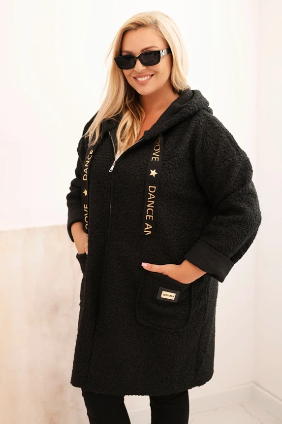 34494_3 Moteriškas Plus Size paltas iš dirbtinio avikailio su gobtuvu ir kišenėmis