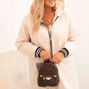 Moteriška Plus Size pamušaluota striukė su gobtuvu ir sportinėmis rankogaliais bežinė