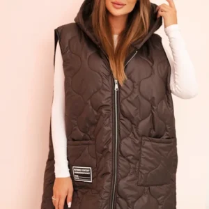 Moteriška pamušalinė liemenė Plus Size su gobtuvu, užsegama užtrauktuku mocca