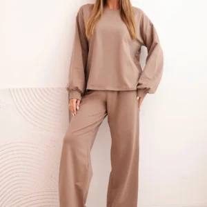 Moteriškas medvilninis su plačiomis kelnėmis ir ilgomis rankovėmis palaidine fango